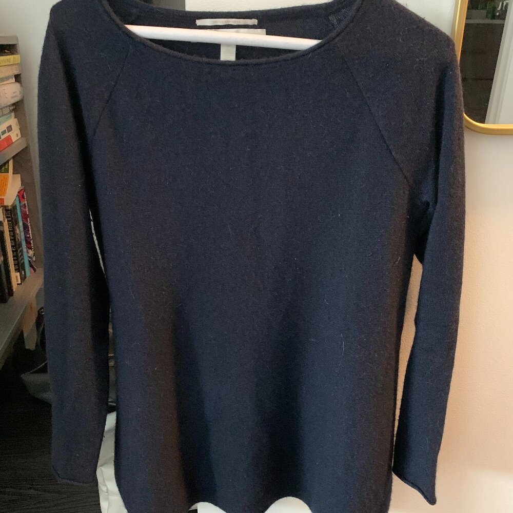 Nordstrom brand women's cashmere sweater, navy blue, size XS